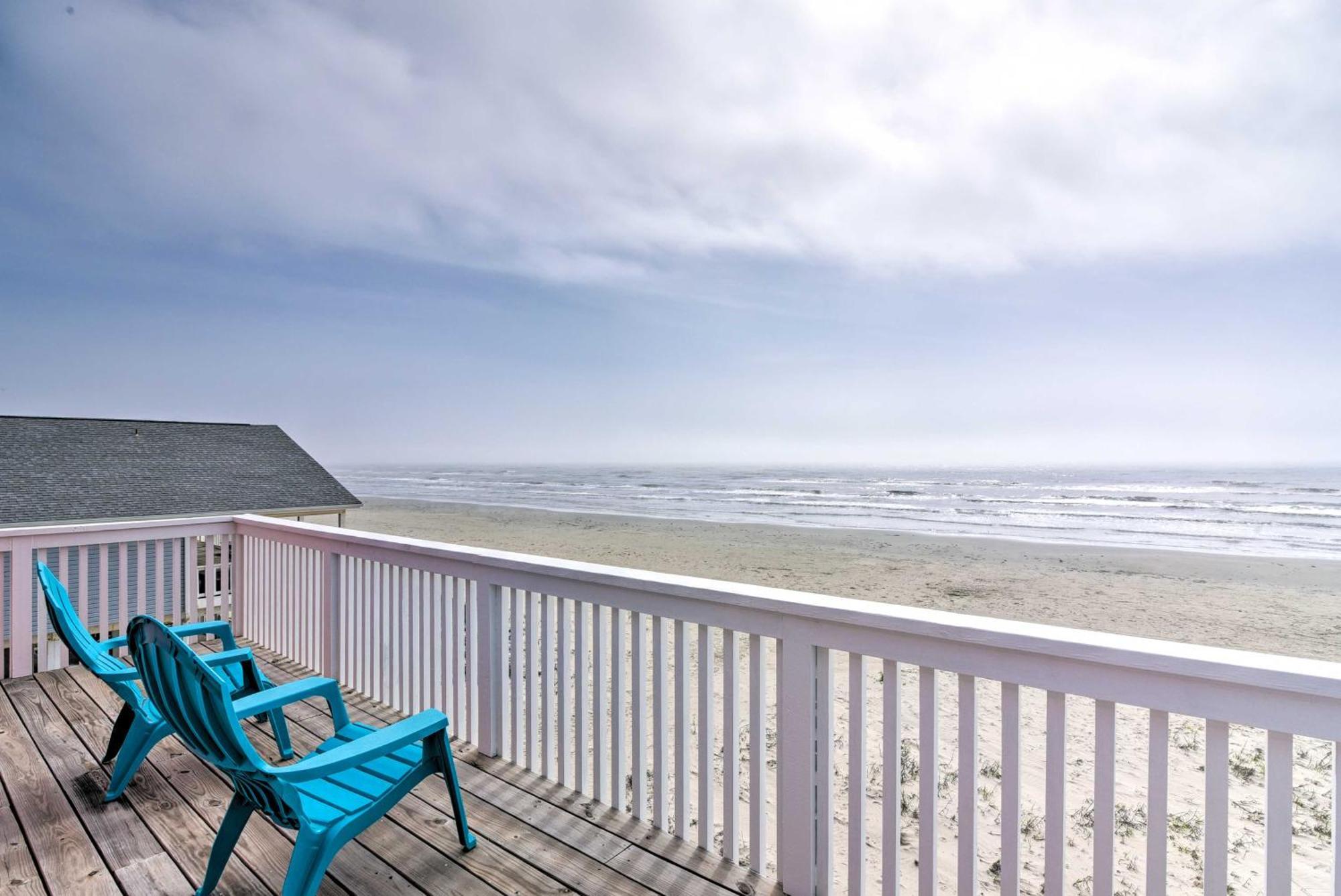 Beachfront Galveston Oasis Balconies, Ocean View! Экстерьер фото